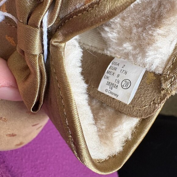 Disney princess baby boots Tan NWT Size 2 Gold Crowns Bows Payless Shoes - Picture 6 of 8